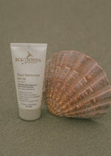 Load image into Gallery viewer, Eco Tan Glory Veil Broad Spectrum Sunscreen Lotion