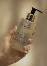 Load image into Gallery viewer, Eco Tan Organic Super Citrus Cleanser